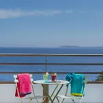 Hotel-club Du Domaine D'aiguebelle, Ussim