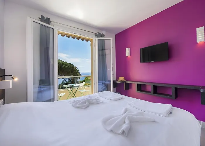 Hôtel-club Du Domaine D'aiguebelle, Ussim Hotel Le Lavandou